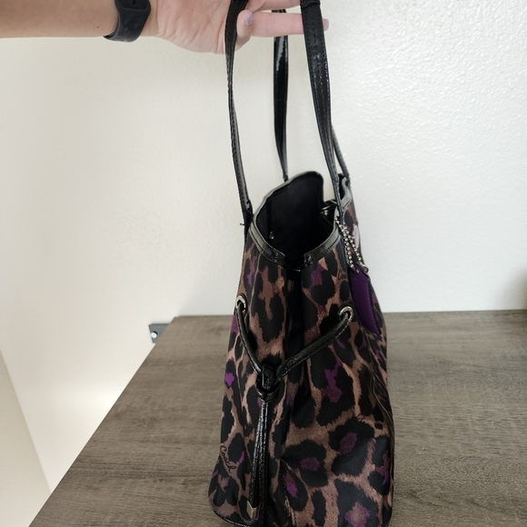 Coach F25281 Flannel Multicolored Animal Tote Bag Used - Picture 11 of 11